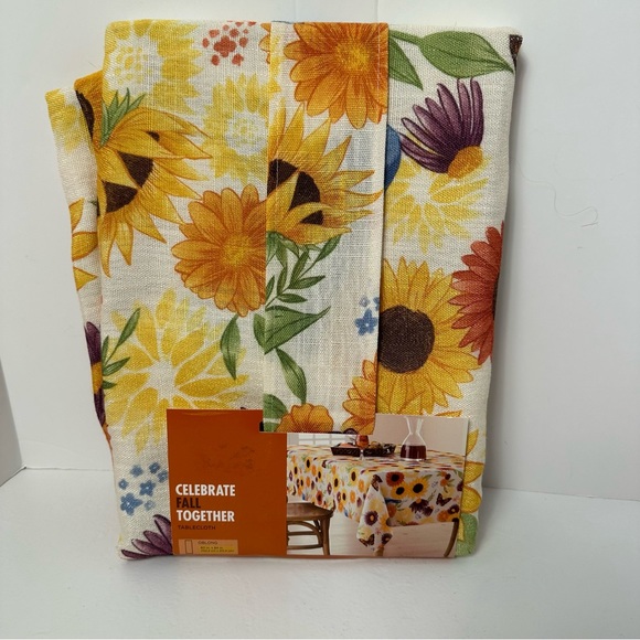 Other - Sunflower Table Cloth